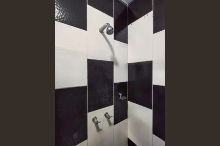 Apartamento à venda com 80m², 2 quartos e 2 vagasBanheiro Corredor