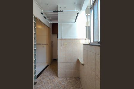 Apartamento à venda com 80m², 2 quartos e 2 vagasÁrea de Serviço