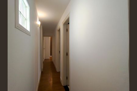 Apartamento à venda com 80m², 2 quartos e 2 vagasCorredor