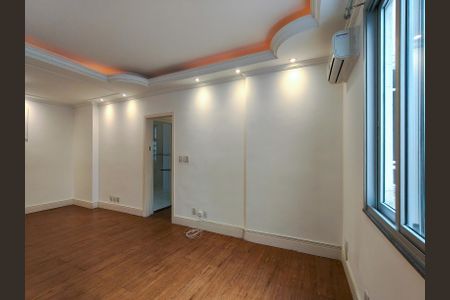 Sala de apartamento à venda com 2 quartos, 80m² em Tijuca, Rio de Janeiro