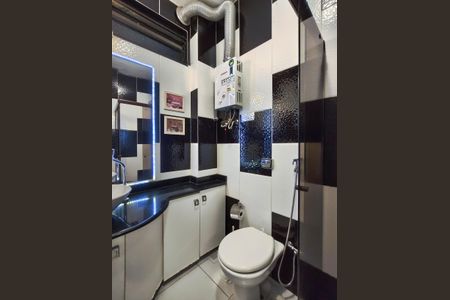 Apartamento à venda com 80m², 2 quartos e 2 vagasBanheiro Corredor