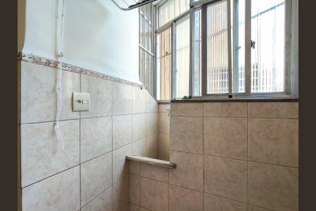 Apartamento à venda com 80m², 2 quartos e 2 vagasÁrea de Serviço