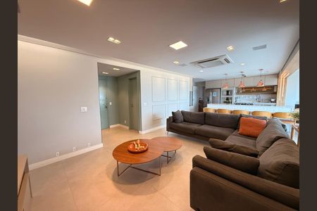 Apartamento à venda com 140m², 3 quartos e 2 vagas Apartamento à venda com 140m², 3 quartos e 2 vagasFoto 06