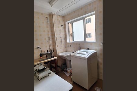 Apartamento à venda com 97m², 3 quartos e 1 vagaÁrea de Serviço