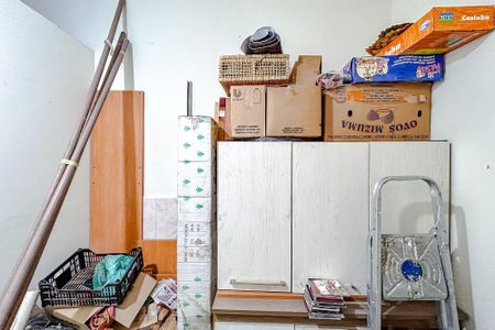 Casa à venda com 217m², 4 quartos e 2 vagasCasa 2