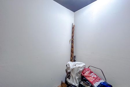 Casa à venda com 217m², 4 quartos e 2 vagasCasa 2