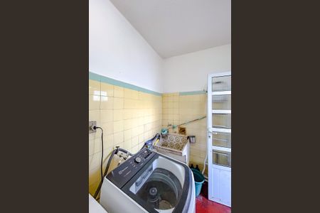 Casa à venda com 217m², 4 quartos e 2 vagasÁrea de Serviço