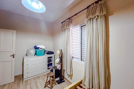 Casa à venda com 217m², 4 quartos e 2 vagasQuarto 3