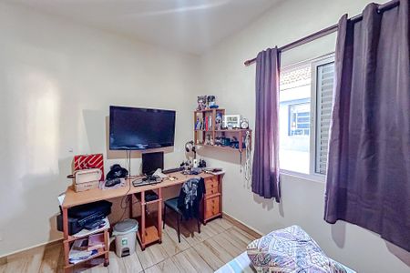 Casa à venda com 217m², 4 quartos e 2 vagasQuarto 2