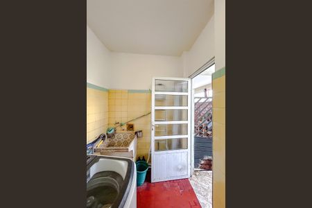 Casa à venda com 217m², 4 quartos e 2 vagasÁrea de Serviço