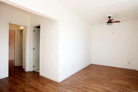 Sala de kitnet/studio à venda com 1 quarto, 50m² em Centro Histórico, Porto Alegre