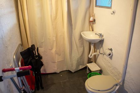 Casa para alugar com 404m², 3 quartos e 3 vagasBanheiro Garagem