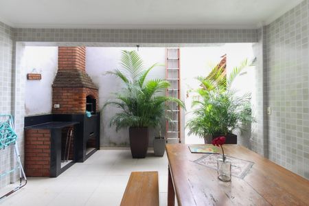 Casa para alugar com 105m², 3 quartos e 2 vagasÁrea de Serviço - Churrasqueira