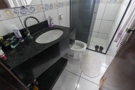 Casa para alugar com 105m², 3 quartos e 2 vagasBanheiro da Suíte