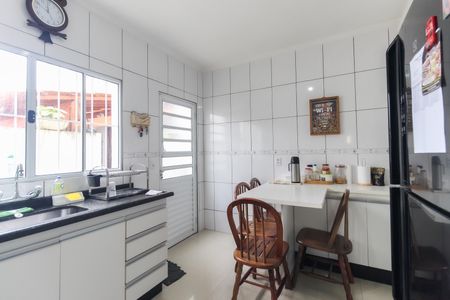 Casa para alugar com 105m², 3 quartos e 2 vagas Casa para alugar com 105m², 3 quartos e 2 vagasCozinha