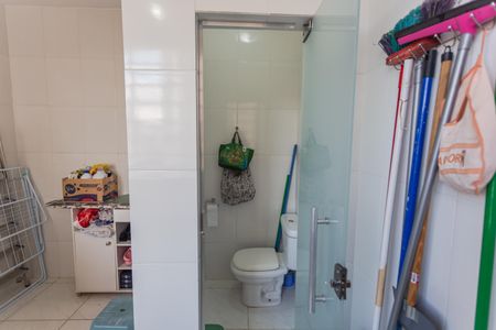 Apartamento à venda com 110m², 2 quartos e sem vagaBanheiro de serviço