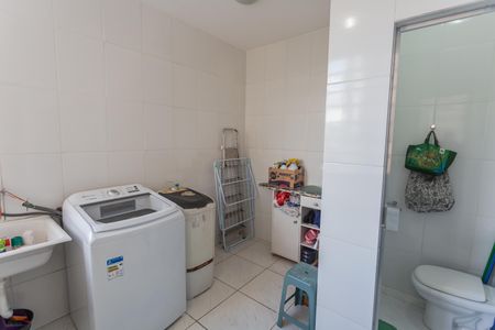 Apartamento à venda com 110m², 2 quartos e sem vagaÁrea de Serviço