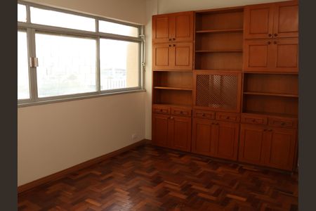 Sala de TV de apartamento para alugar com 3 quartos, 117m² em Setor Oeste, Goiânia
