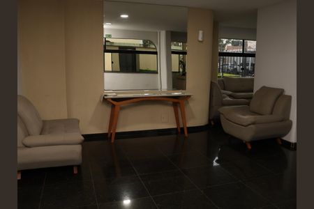 Apartamento para alugar com 98m², 3 quartos e 1 vagaHall social