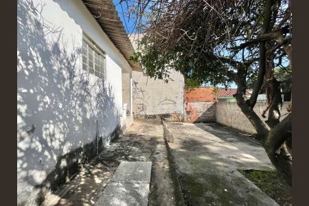 Casa à venda com 140m², 4 quartos e 3 vagasQuintal
