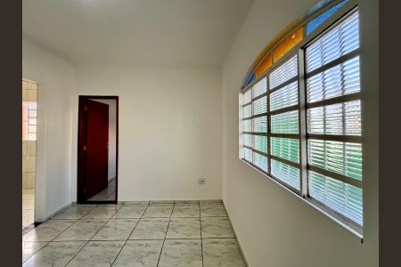 Sala de casa à venda com 4 quartos, 140m² em Jardim Nova Europa, Campinas