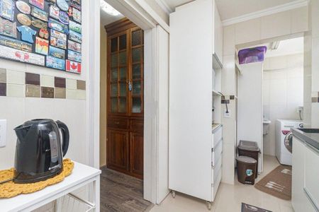 Apartamento à venda com 80m², 2 quartos e 2 vagasCozinha