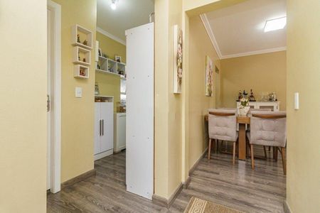 Sala de apartamento à venda com 2 quartos, 80m² em Medianeira, Porto Alegre