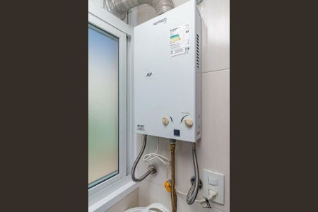 Área de serviço de apartamento à venda com 2 quartos, 80m² em Medianeira, Porto Alegre