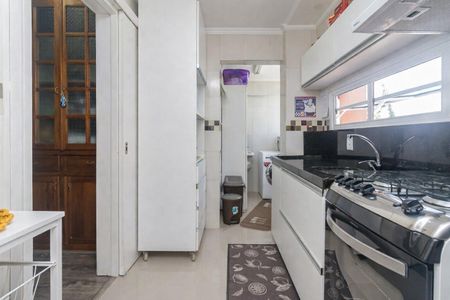 Cozinha de apartamento à venda com 2 quartos, 80m² em Medianeira, Porto Alegre