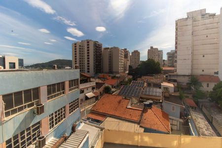 Apartamento à venda com 100m², 3 quartos e 2 vagas Apartamento à venda com 100m², 3 quartos e 2 vagasVista do Quarto 1