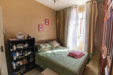 Apartamento à venda com 100m², 3 quartos e 2 vagas Apartamento à venda com 100m², 3 quartos e 2 vagasQuarto 2