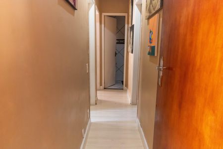 Apartamento à venda com 100m², 3 quartos e 2 vagas Apartamento à venda com 100m², 3 quartos e 2 vagasCorredor