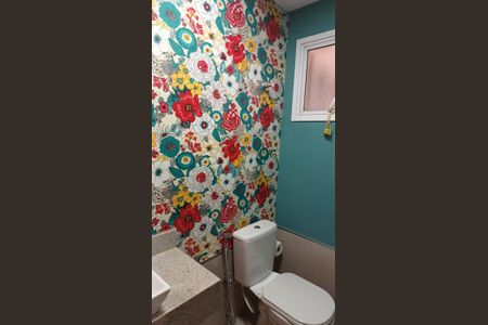 Casa de condomínio para alugar com 150m², 3 quartos e 2 vagasBanheiro