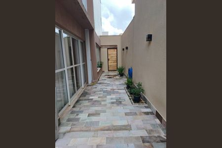 Casa de condomínio para alugar com 150m², 3 quartos e 2 vagasÁrea externa