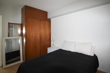 Apartamento à venda com 40m², 1 quarto e 1 vagaQuarto
