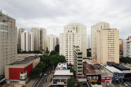 Apartamento à venda com 40m², 1 quarto e 1 vagaVista