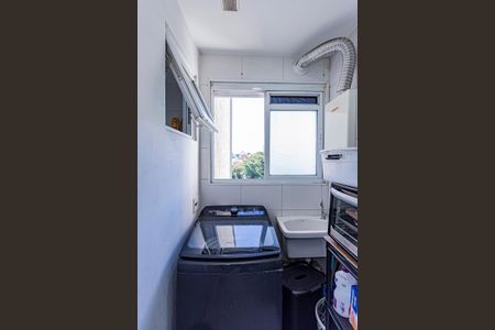 Apartamento à venda com 58m², 3 quartos e 1 vagaÁrea de Serviço