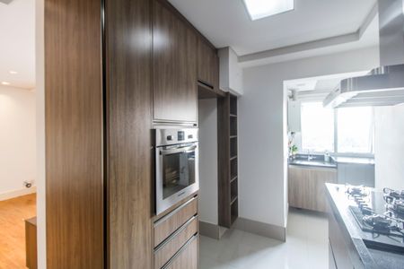 Apartamento para alugar com 96m², 2 quartos e 2 vagasCozinha