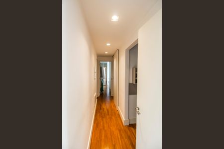 Apartamento para alugar com 96m², 2 quartos e 2 vagasCorredor