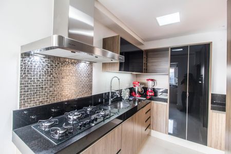 Apartamento para alugar com 96m², 2 quartos e 2 vagasCozinha