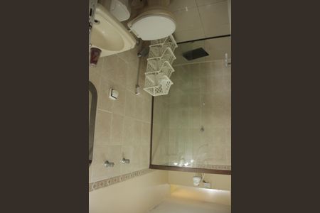 Apartamento para alugar com 80m², 2 quartos e 1 vagaBanheiro