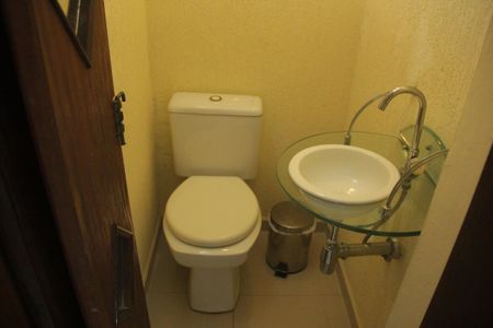 Apartamento para alugar com 80m², 2 quartos e 1 vagaLavabo