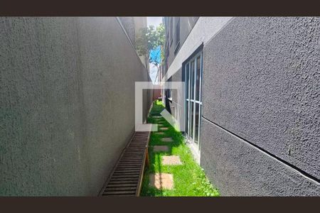 Apartamento à venda com 36m², 2 quartos e sem vagaÁrea comum