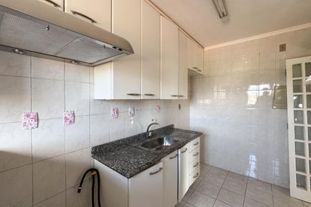 Apartamento para alugar com 53m², 2 quartos e 1 vagaCozinha 