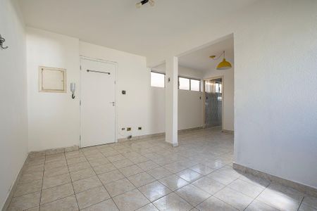 Sala de apartamento para alugar com 3 quartos, 66m² em Alto de Pinheiros, São Paulo