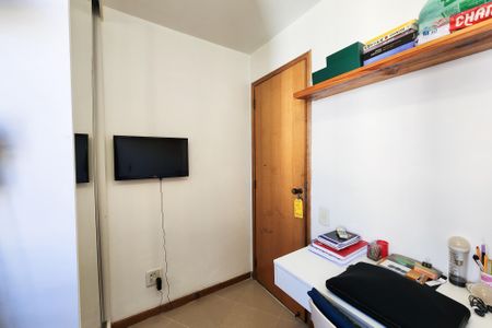 Apartamento à venda com 77m², 3 quartos e 1 vagaQuarto 3