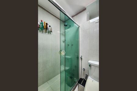 Apartamento à venda com 77m², 3 quartos e 1 vagaBanheiro 