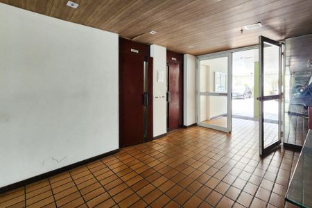 Apartamento à venda com 77m², 3 quartos e 1 vagaÁrea Comum 