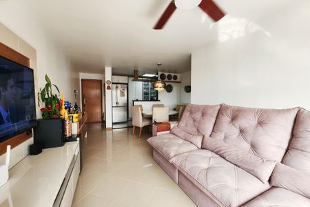 Apartamento à venda com 77m², 3 quartos e 1 vagaSala 