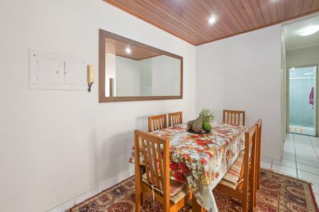 Apartamento para alugar com 2 quartos, 67m² em Jardim Tres Marias, Guarujá